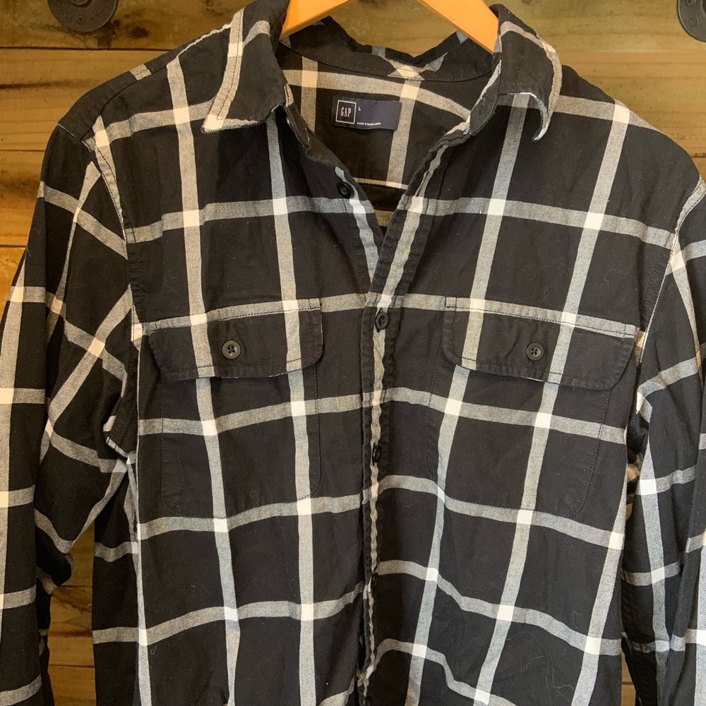 Men’s Large Gap Button Down Oxford Shirt